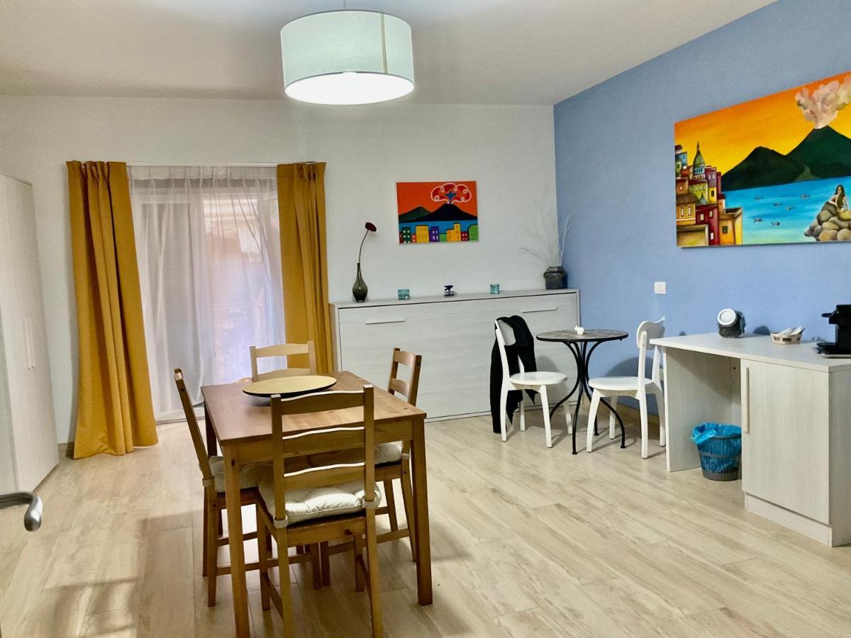 'A Room De' Scugnizzi Naples Extérieur photo
