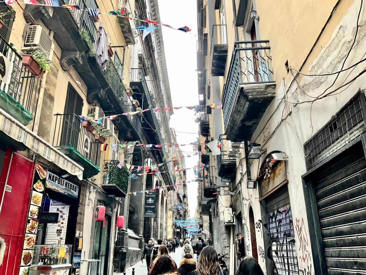 'A Room De' Scugnizzi Naples Extérieur photo