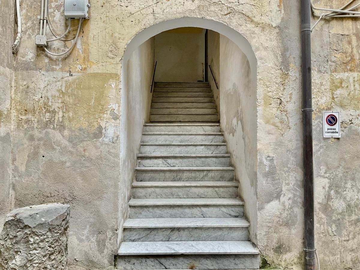 'A Room De' Scugnizzi Naples Extérieur photo